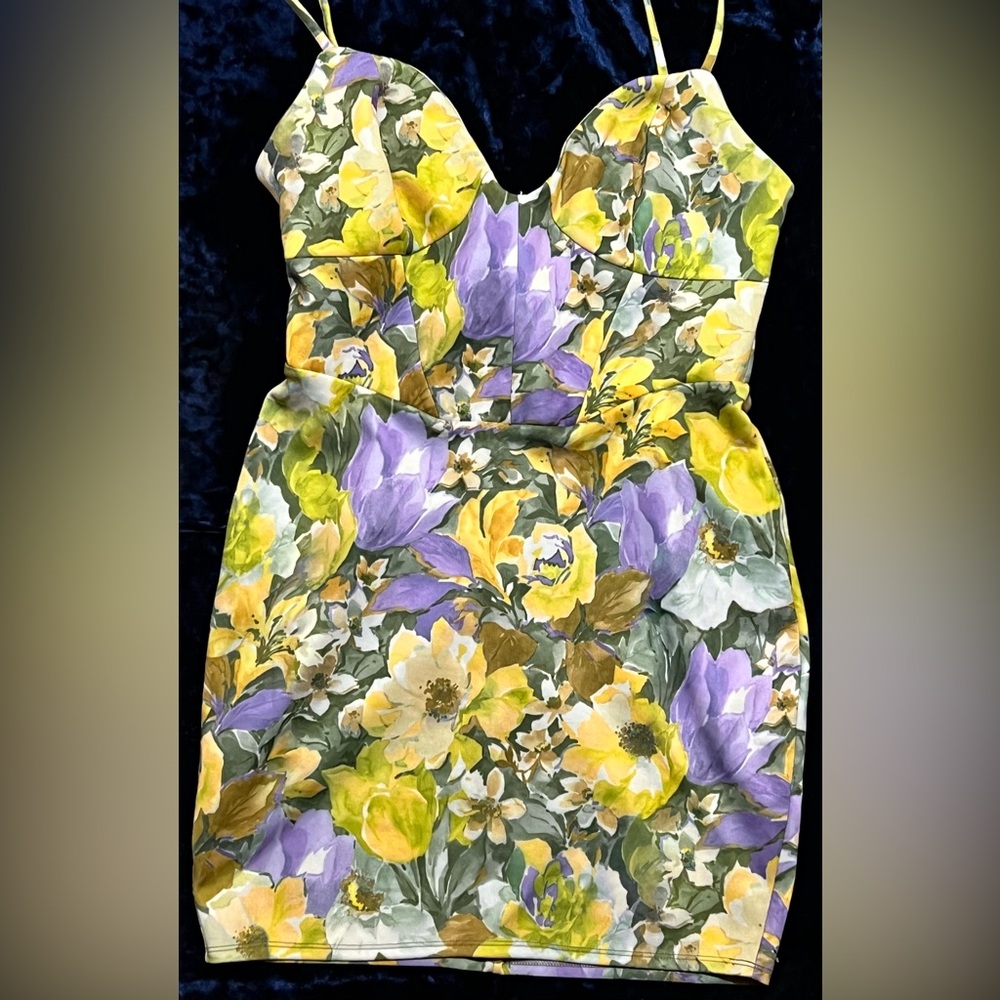 Yellow and Purple Sleeveless Mini Sundress with Sweetheart Neckline